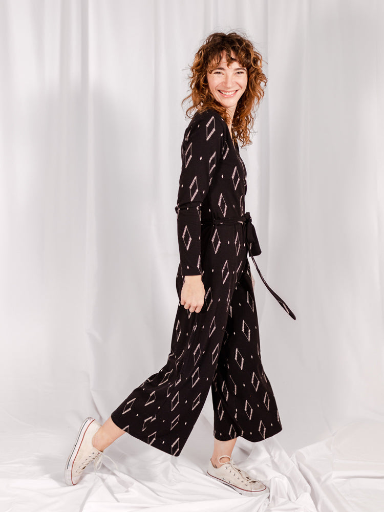 Rita Long Sleeve Jumpsuit - Diamond Vine Black