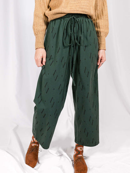 Fae Drawstring Pant - Diamond Vine Dark Sage