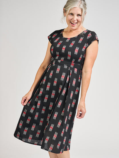 Vintage Pleat Dress - Black Ikat