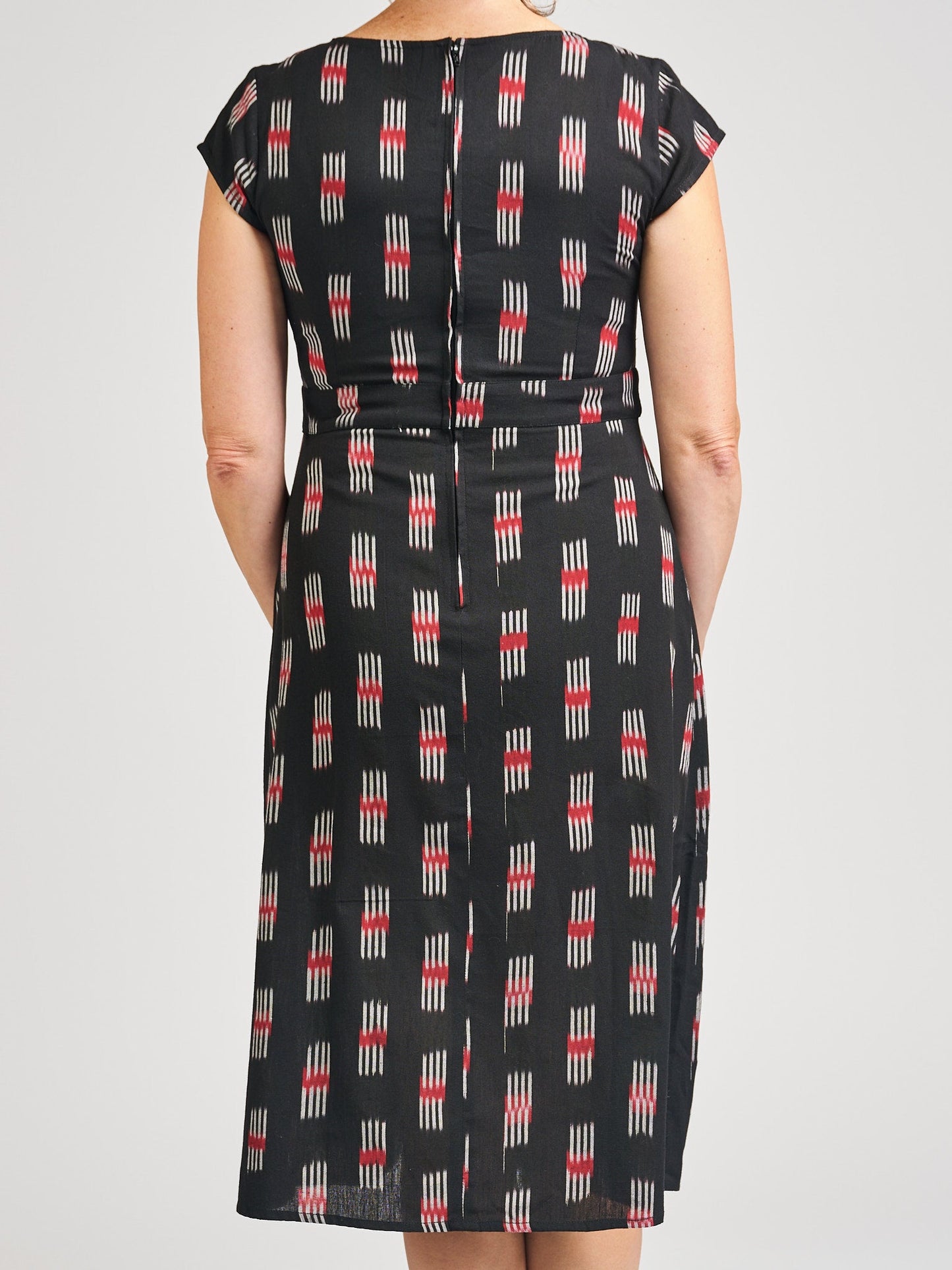 Vintage Pleat Dress - Black Ikat
